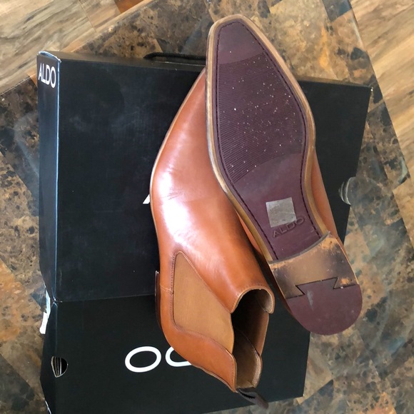 Shoes - Picture 4 of 4